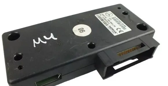 Mercedes-Benz C W203 Other control units/modules A2038202585