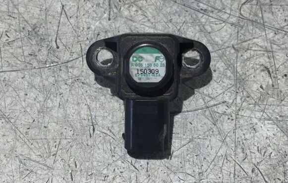 Mercedes-Benz Sprinter W906 Air pressure sensor A0051535028 150309 EP9451R3A