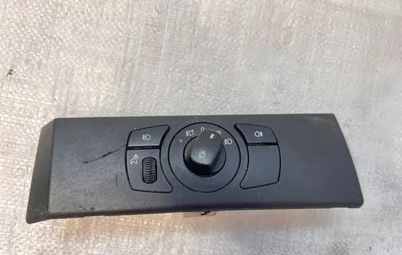 BMW 5 E60 E61 Light switch 6953735