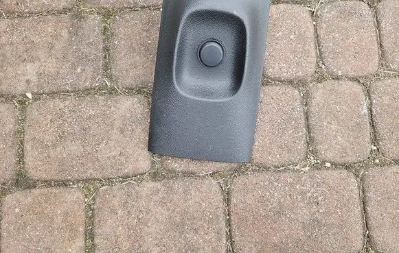 Opel Zafira C Central console drawer/shelf pad 2068029 498951029