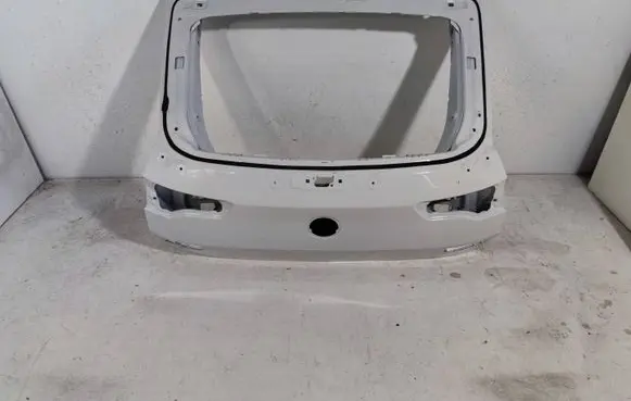 BMW X2 U10 Tailgate/trunk/boot lid