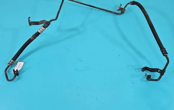 Power steering hose/pipe/line