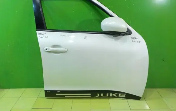 Nissan Juke I F15 Front door PRAWE