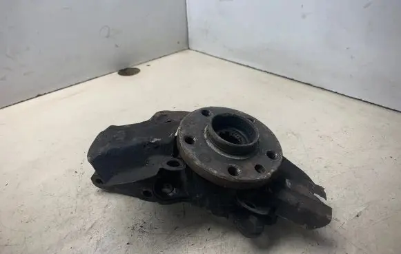 Fiat Ulysse Front wheel hub spindle knuckle