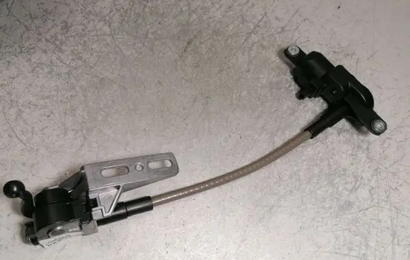 Mercedes-Benz GL X164 Vent window/glass motor A1646700504