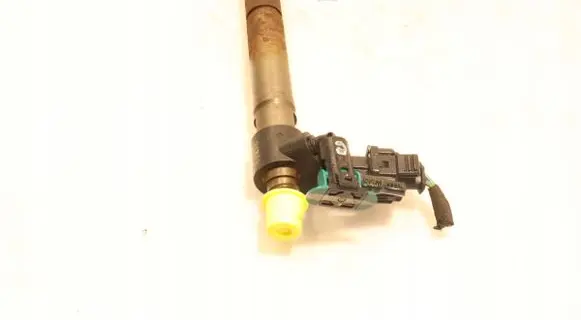 Fuel injector
