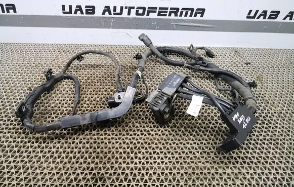 Hyundai i30 Positive cable (battery) 91850A6521