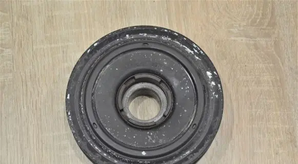 Opel Antara Crankshaft pulley 25182193