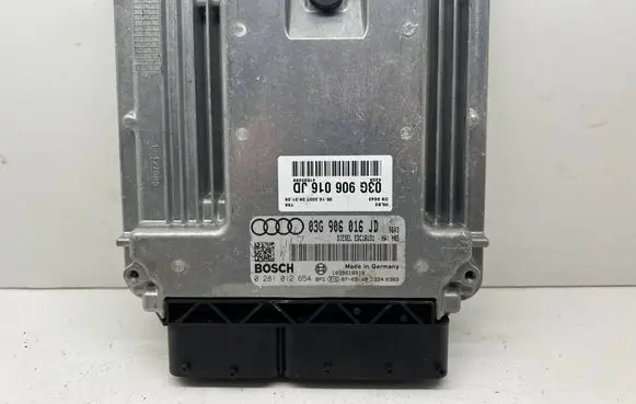 Audi A4 S4 B7 8E 8H Engine control unit/module 03G906016JD 1039S18910 0281012654