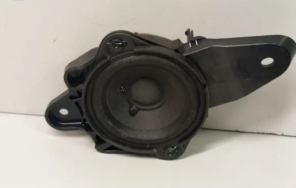 Audi A6 S6 C7 4G Front door speaker 4G9035402
