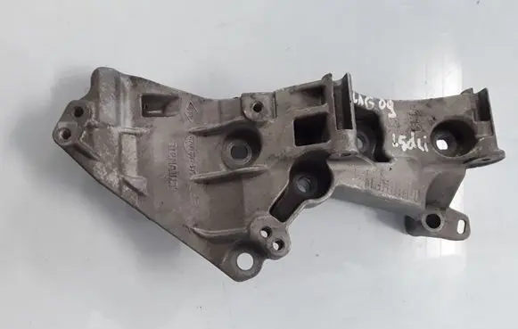 Renault Laguna III Generator/alternator bracket 8200669495