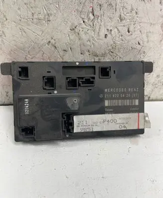 Mercedes-Benz E W211 Door control unit/module 2118200426 8051305 356802
