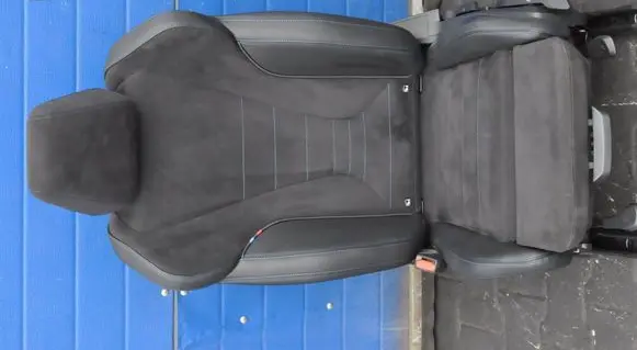 BMW 2 Active Tourer U06 Front driver seat 