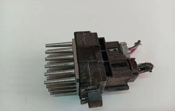 Opel Insignia A Heater blower motor/fan resistor 15141283