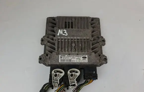 Ford Focus Engine control unit/module 7S6112A650EA 5WS40632A