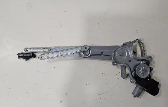 Toyota Sienna XL30 III Rear door window regulator with motor 8571008060