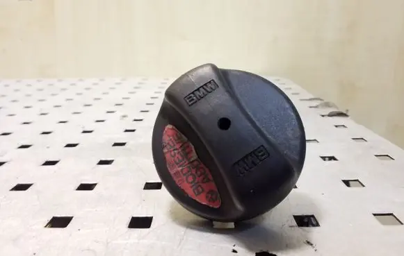 Fuel tank filler cap