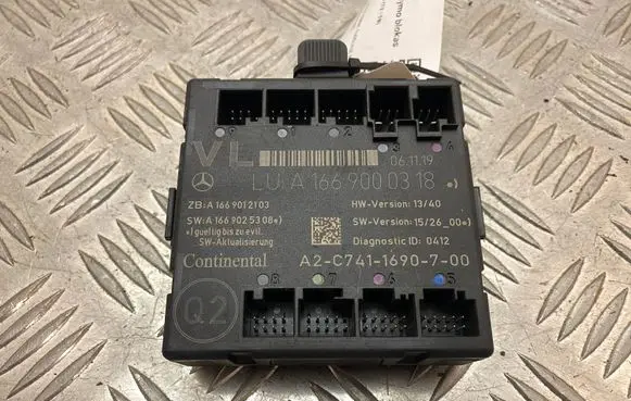 Mercedes-Benz GLA W156 Door control unit/module A1669000318