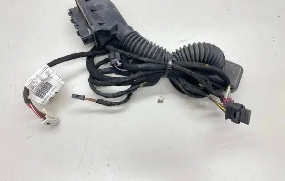 Mercedes-Benz ML W166 Front door wiring loom A1664409310