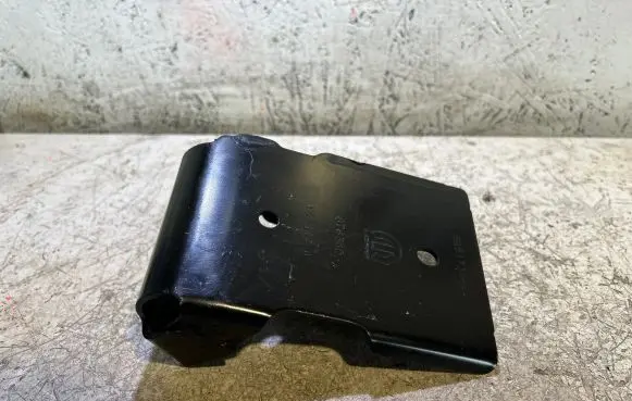 Jeep Grand Cherokee WL Other body part 68517396AA