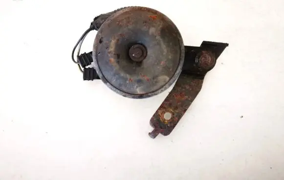 Nissan Juke I F15 Horn signal e9001163