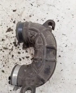 Suzuki Swift II Air intake hose/pipe
