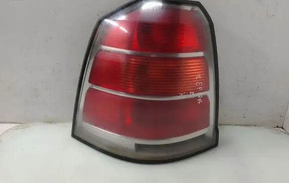 Opel Zafira B Rear/tail lights 24451841L