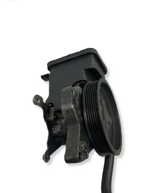 BMW 5 E60 E61 Power steering pump 7693974101 6760956010