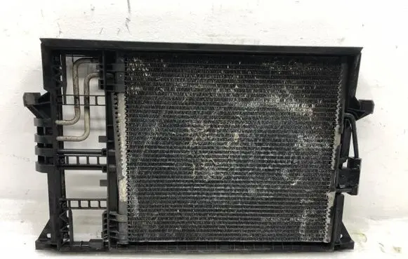 BMW 5 E39 Coolant radiator 1740787