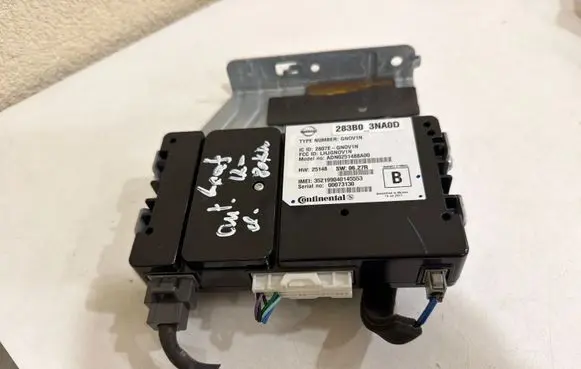Nissan Leaf I (ZE0) Bluetooth control unit module 283B03NA0D
