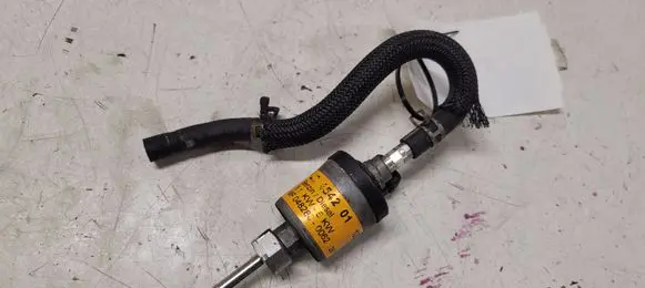 Toyota Avensis T270 Webasto auxiliary heater fuel pump 22454201 482800062