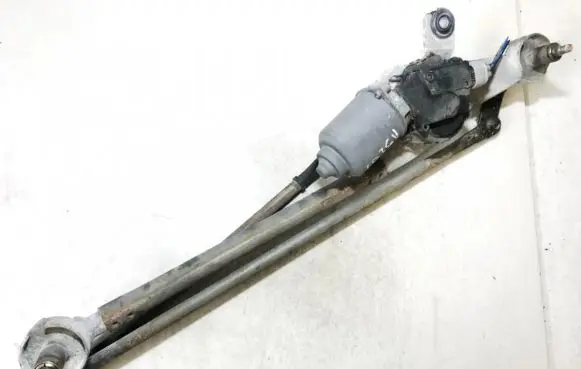 Suzuki Grand Vitara II Front wiper linkage and motor