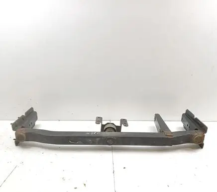 Gearbox mounting bracket