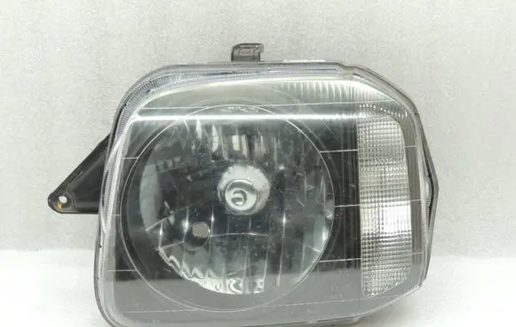 Suzuki Jimny Headlight/headlamp 3532081A60 35320-81A60