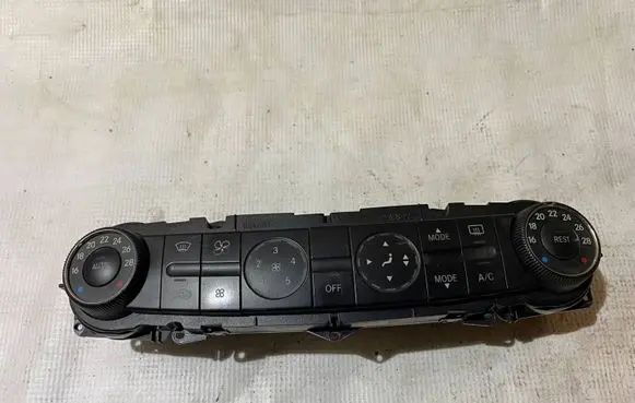 Mercedes-Benz CLS C219 Climate control unit 2198301885 A2198301885