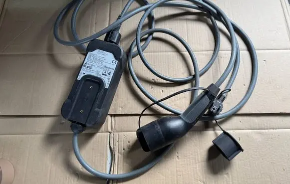 BMW 3 G20 G21 Electric car charging cable 8490509