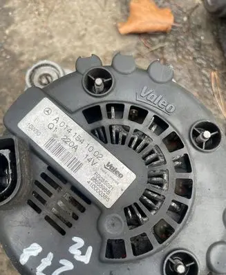 Mercedes-Benz S W221 Generator/alternator a0141541002