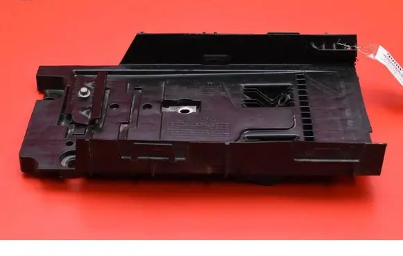 Battery box tray