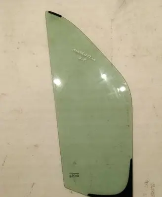Renault Master III Front triangle window/glass AS2M3240DOT682 43R001582