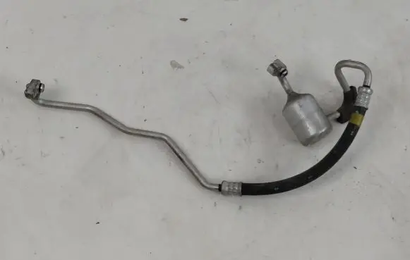 Toyota Prius Prime Air conditioning (A/C) pipe/hose