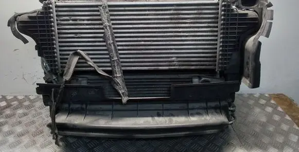 Mercedes-Benz ML W164 Radiator set A1645000493