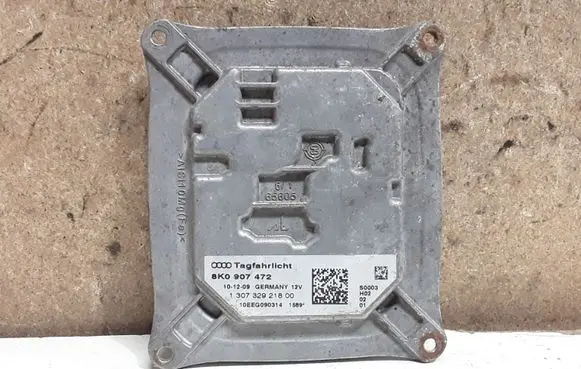 Audi A4 S4 B8 8K Headlight ballast module Xenon 1307329218 8K0907472