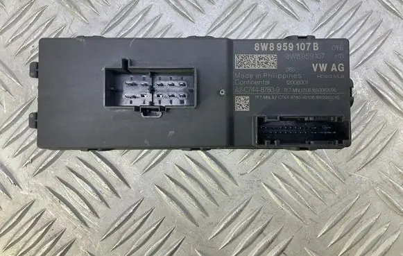 Audi A7 S7 4K8 Tailgate/trunk control unit/module 8W8959107B