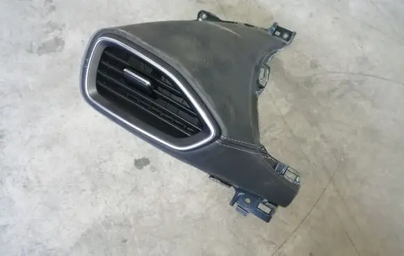 Hyundai Santa Fe Dashboard side air vent grill/cover trim 84730S1500NNB