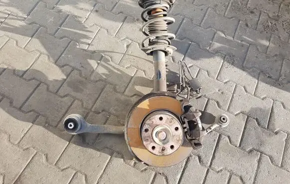 BMW 1 F20 F21 Front wheel hub spindle knuckle 6792285
