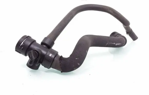 Audi A4 S4 B7 8E 8H Engine coolant pipe/hose 8E0121049T