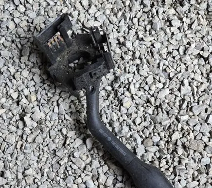Volkswagen Polo III 6N 6N2 6NF Wiper control stalk 1H6953503AA