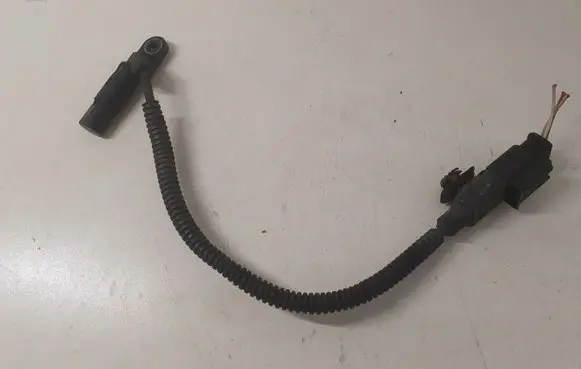 Camshaft position sensor