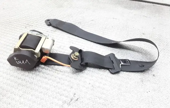 Peugeot 607 Front seatbelt