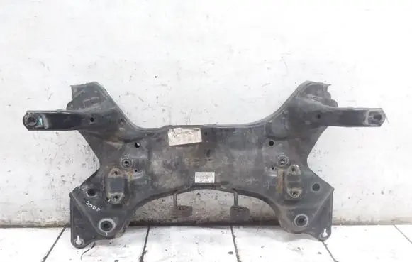 Hyundai i10 Front subframe 62401B9000